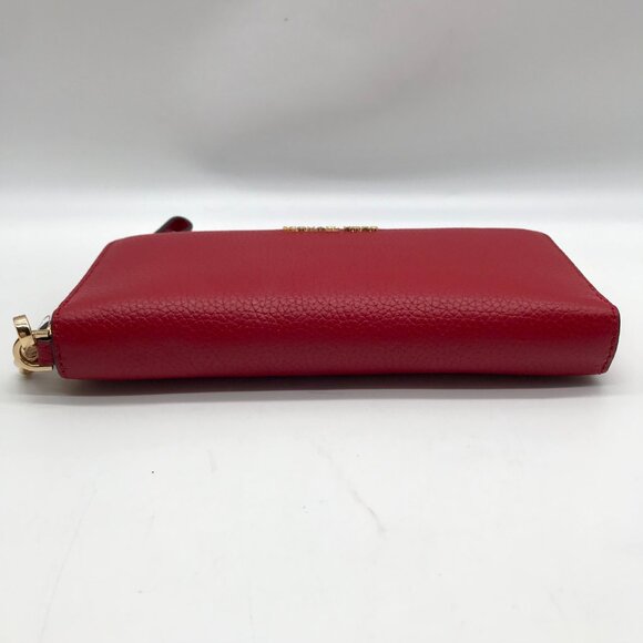 Michael Kors Red Pebbled Leather Jet Set Continental Wristlet - Picture 5 of 10